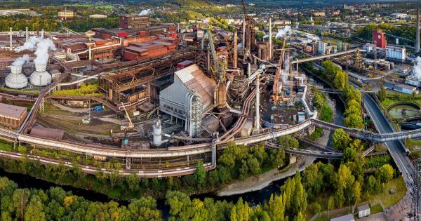 Сталелитейный сектор Чехии призывает правительство принять меры, поскольку Германия вводит субсидируемый тариф на электроэнергию 16 55653eaec26d9d26b3b145e6973f71da